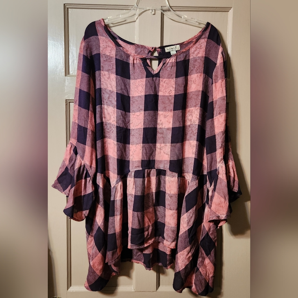 ONE WORLD Salmon Pink & Black Buffalo Plaid Tunic Bell Sleeves Size L